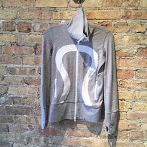 Lululemon gray & white zip up jacket sz 4 54139